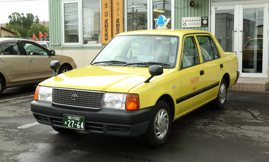 小型タクシー